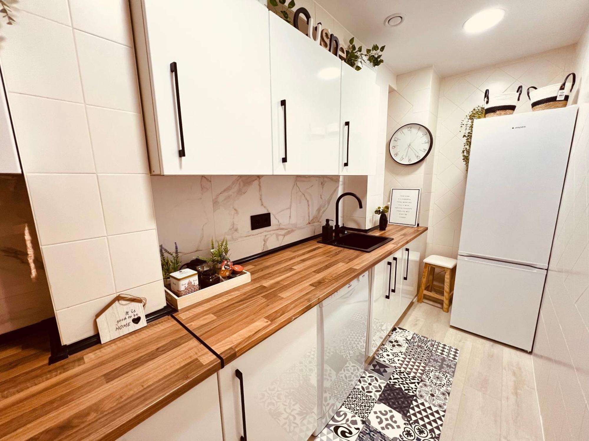 El Capricho De Claudia_ Apartamentos Burgos Catedral Bagian luar foto